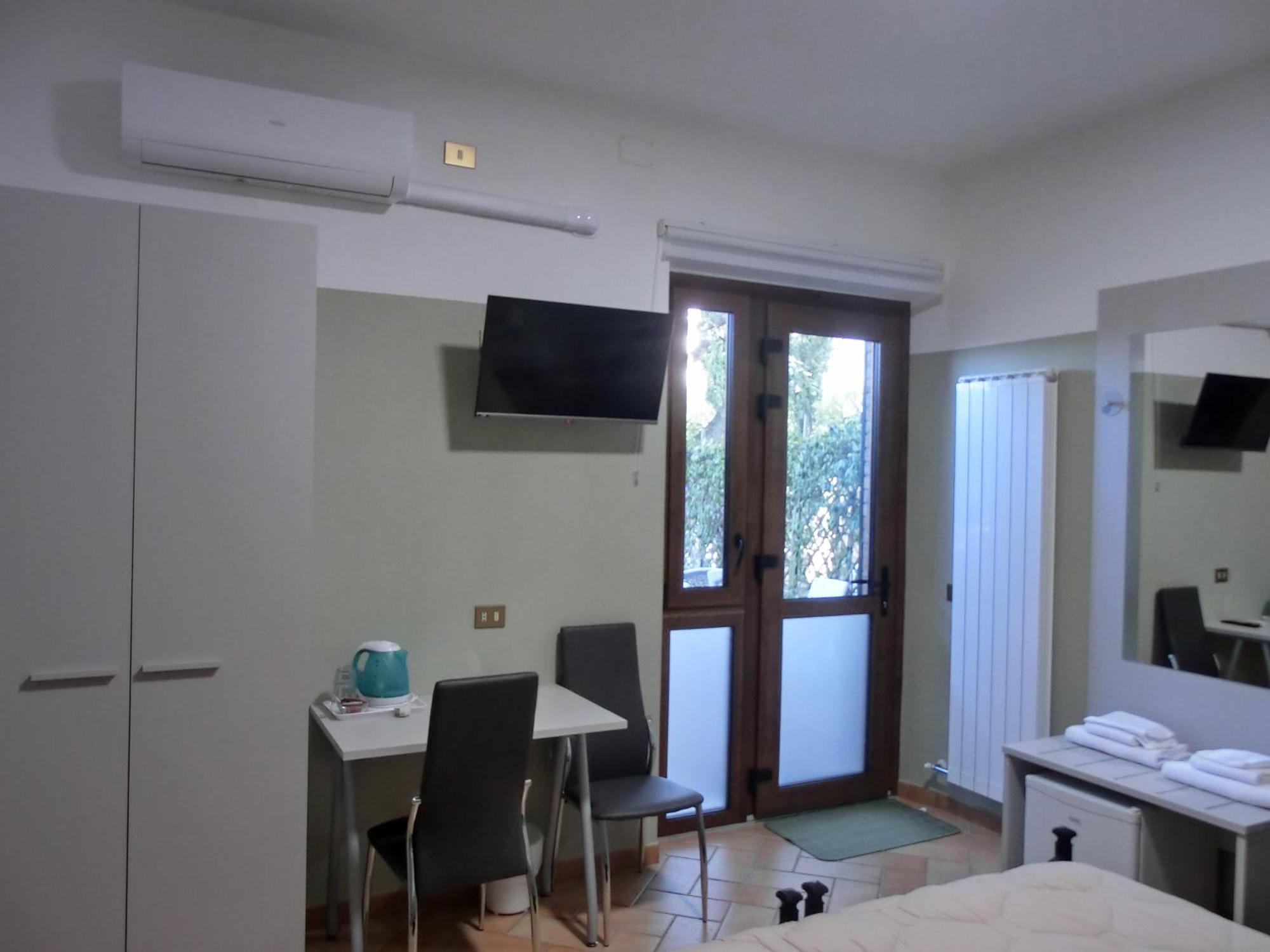 Agriturismo La Pietriccia Кианчано Терме Екстериор снимка